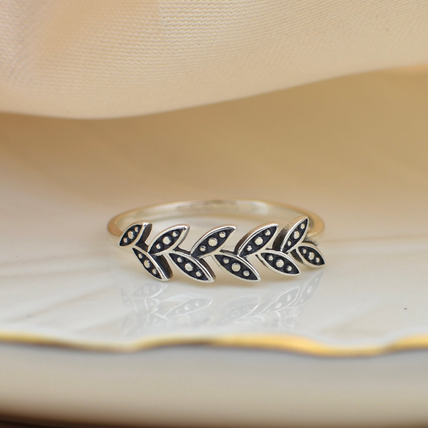 Leaves Ring | Sterling Silver