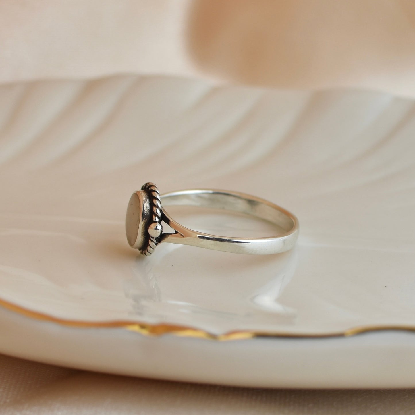 Sterling Silver Moonstone Ring