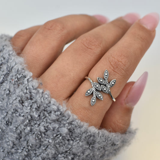 Sterling Silver Bali Leaves Ring