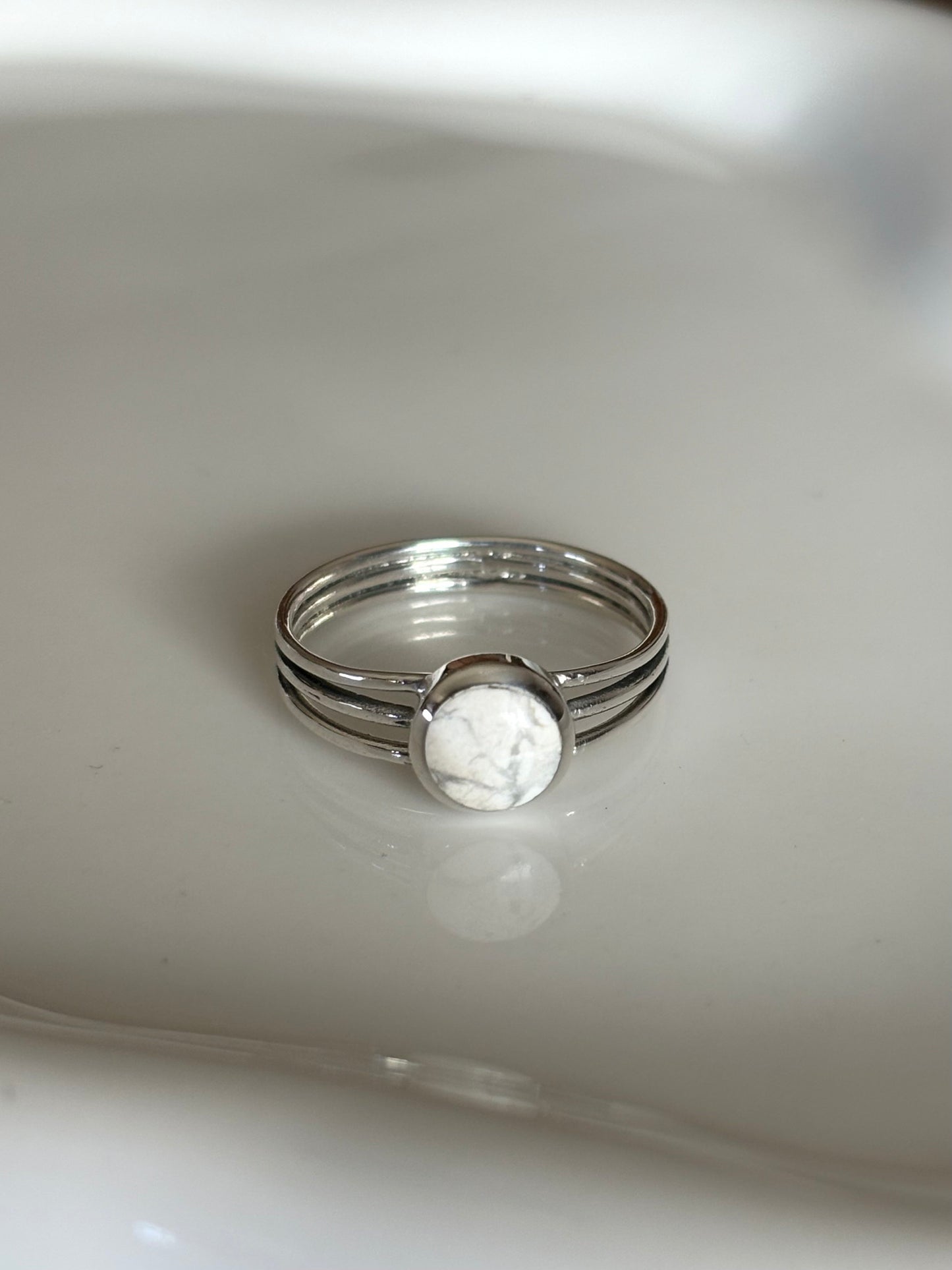 Sterling Silver White Turquoise Stone Ring