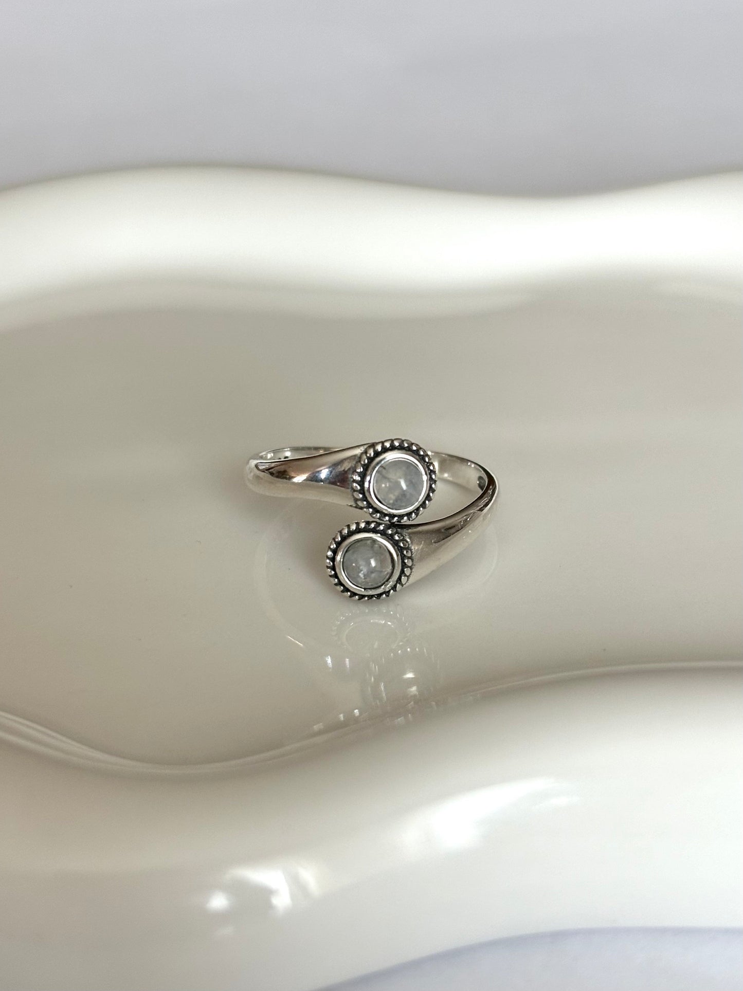 Sterling Silver Natural Moonstone Ring