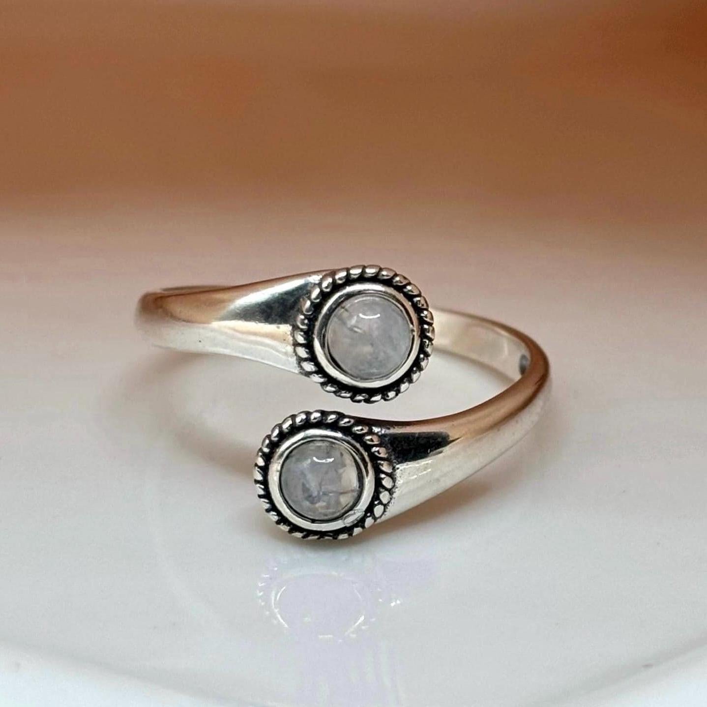 Sterling Silver Natural Moonstone Ring